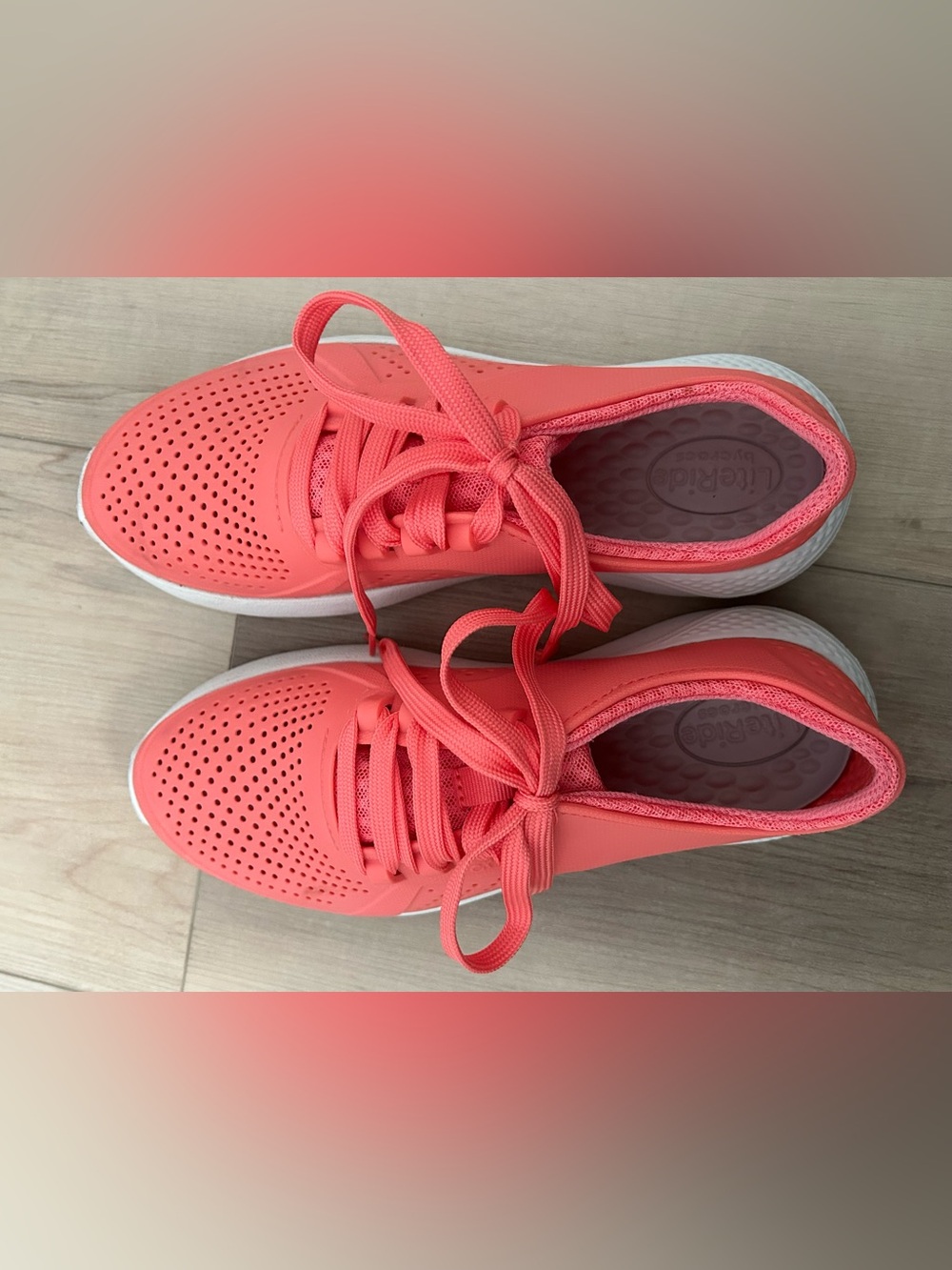 Crocs LiteRide Pacer Coral Pink Lace-Up Sneakers Women’s Size 8